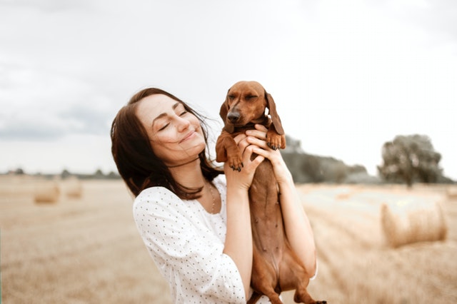 kvinde-hund.jpg
